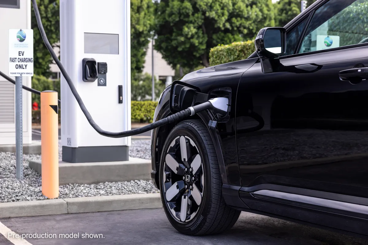 2024-Honda-Prologue_Fast-Charging
