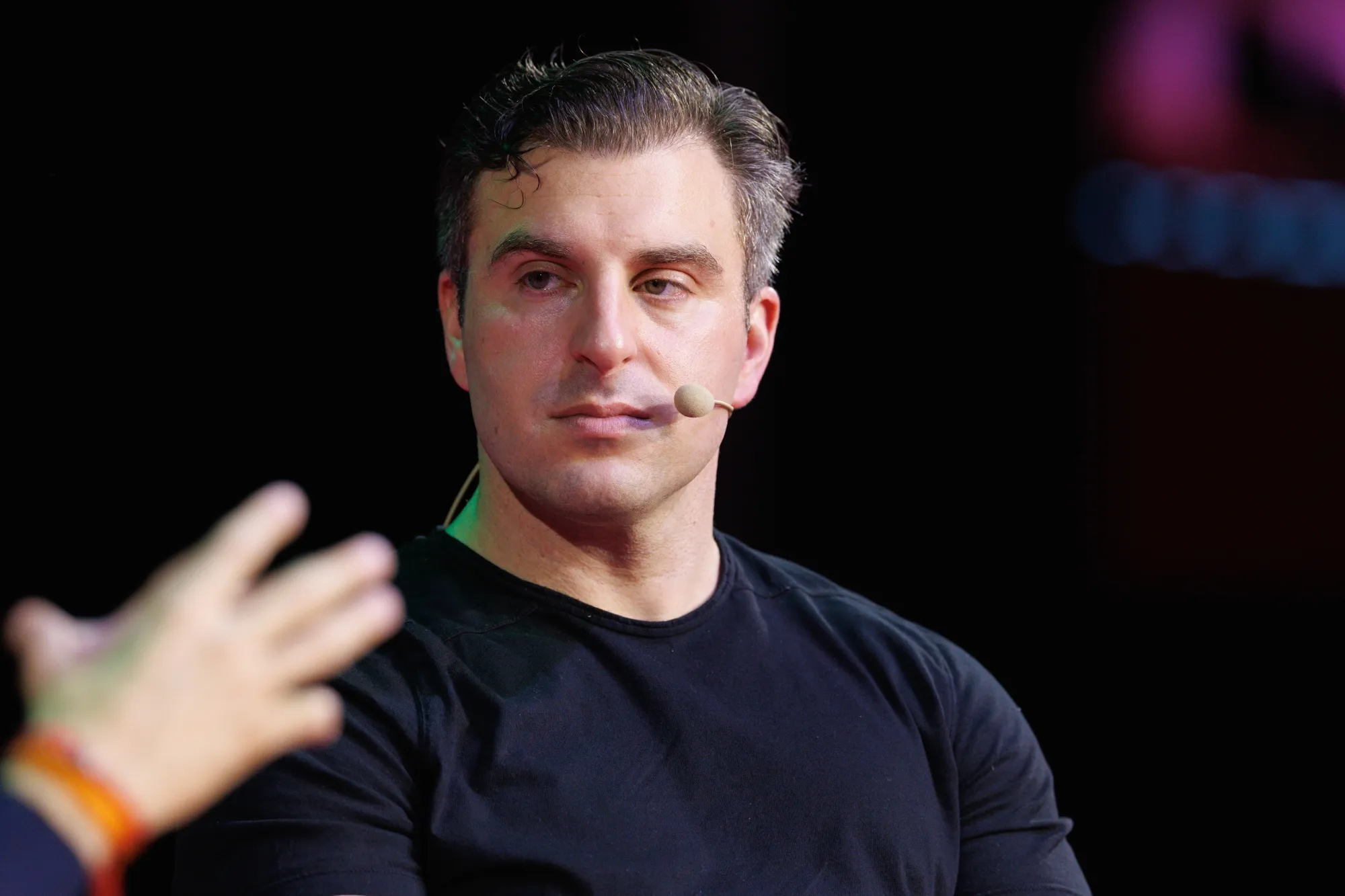 Airbnb ceo - tiwh - thisiswhathappened