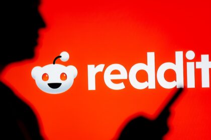 Reddit, Reddit AI strategy