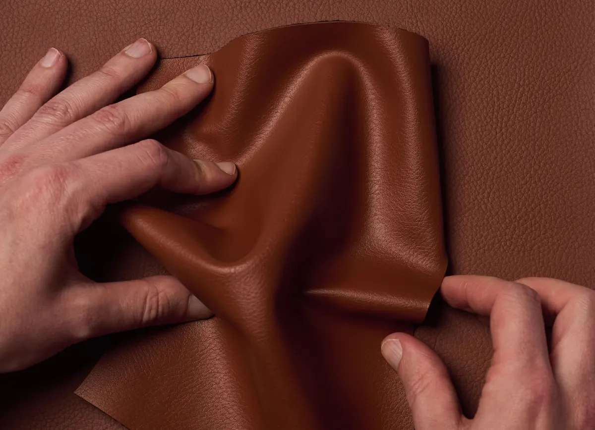 uncaged-innovations-leather-sample